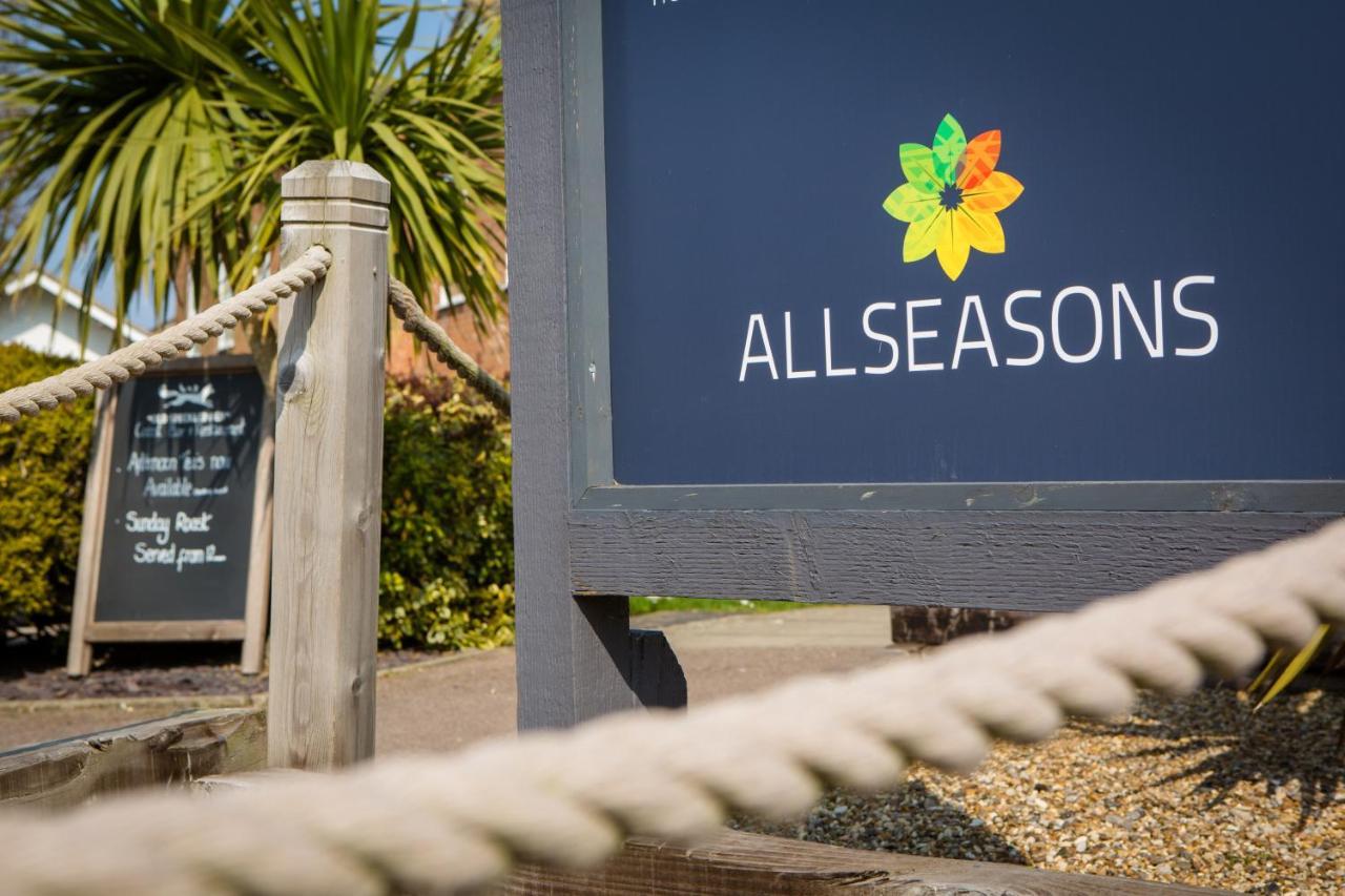 Allseasons Hotel Лоустофт Экстерьер фото